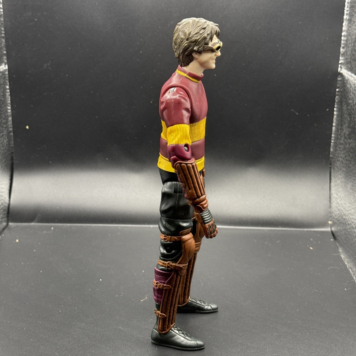 Vintage 2004 Harry Potter Extreme Quidditch Seeker 8" Action Figure