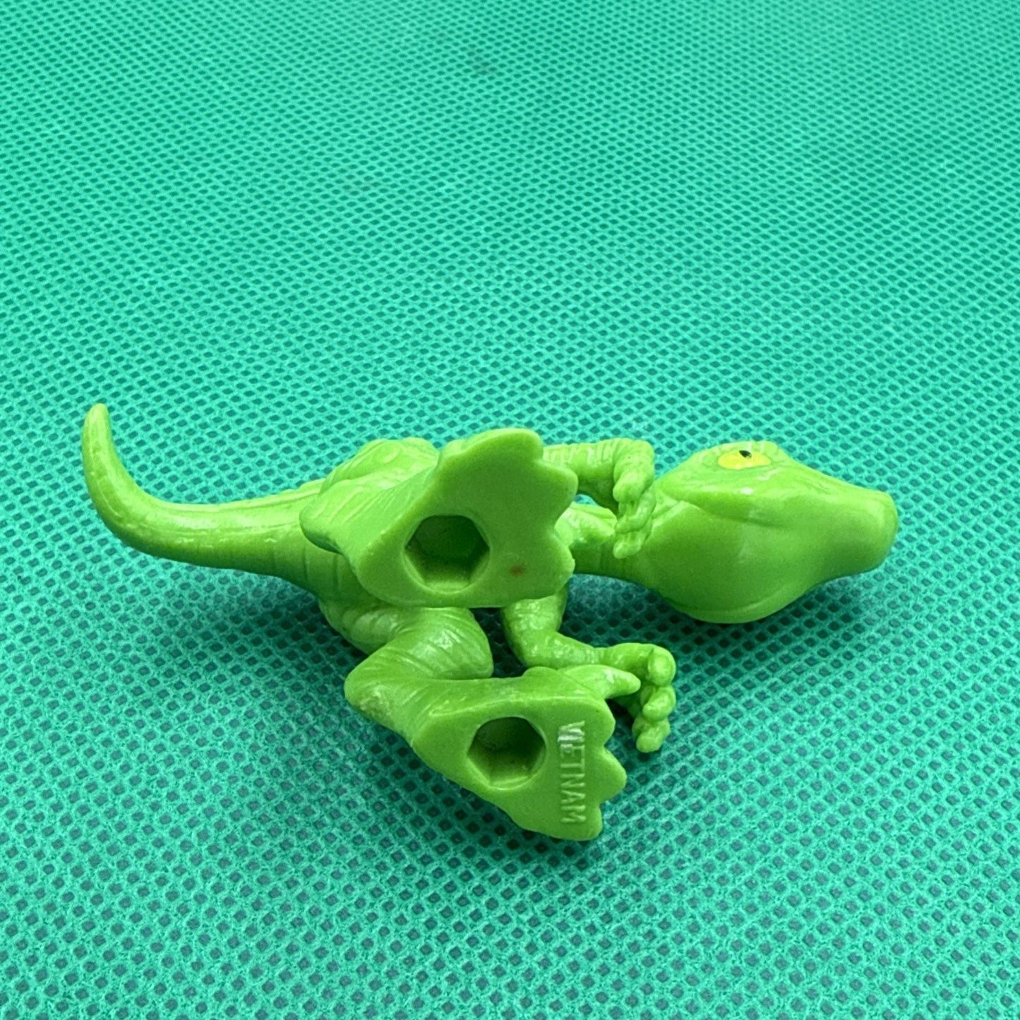Fisher Price Imaginext Jurassic World Advent Green Velociraptor 2.5" Figure