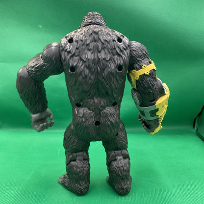 Godzilla X Kong : The New Empire ROLL N' BATTLE KONG Giant 11" Figure Poseable
