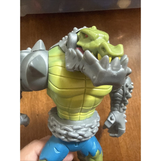 2012 DC Comics Batman Armored Killer Croc Villains Takedown Action Figure 6"