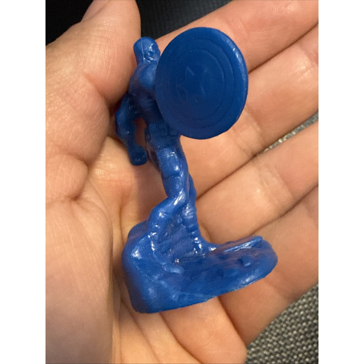 Marvel Universe Captain America Minature Cake Topper Figure-New (Minor Wear)