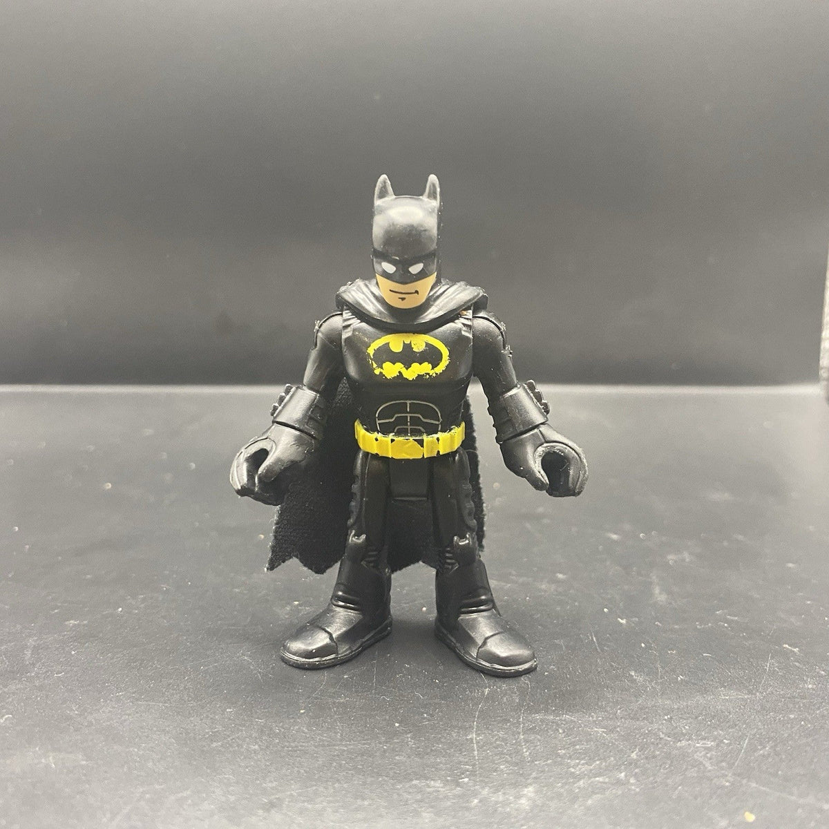 Fisher-Price Imaginext DC Super Friends Batman 3" Action Figure Black Yellow