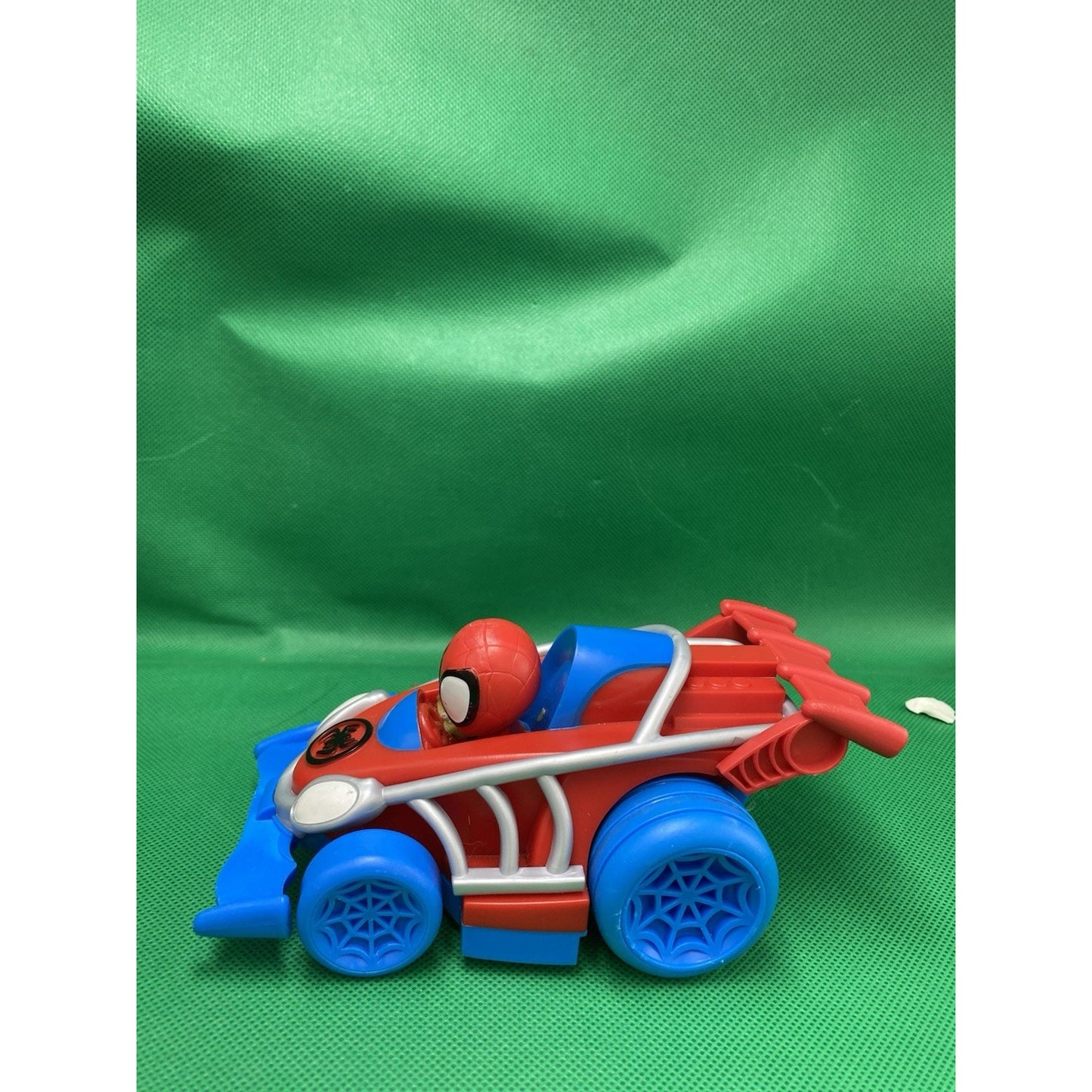 Spidey and His Amazing Friends Webbed Wheelies Pull Back Car Marvel Spider-Man