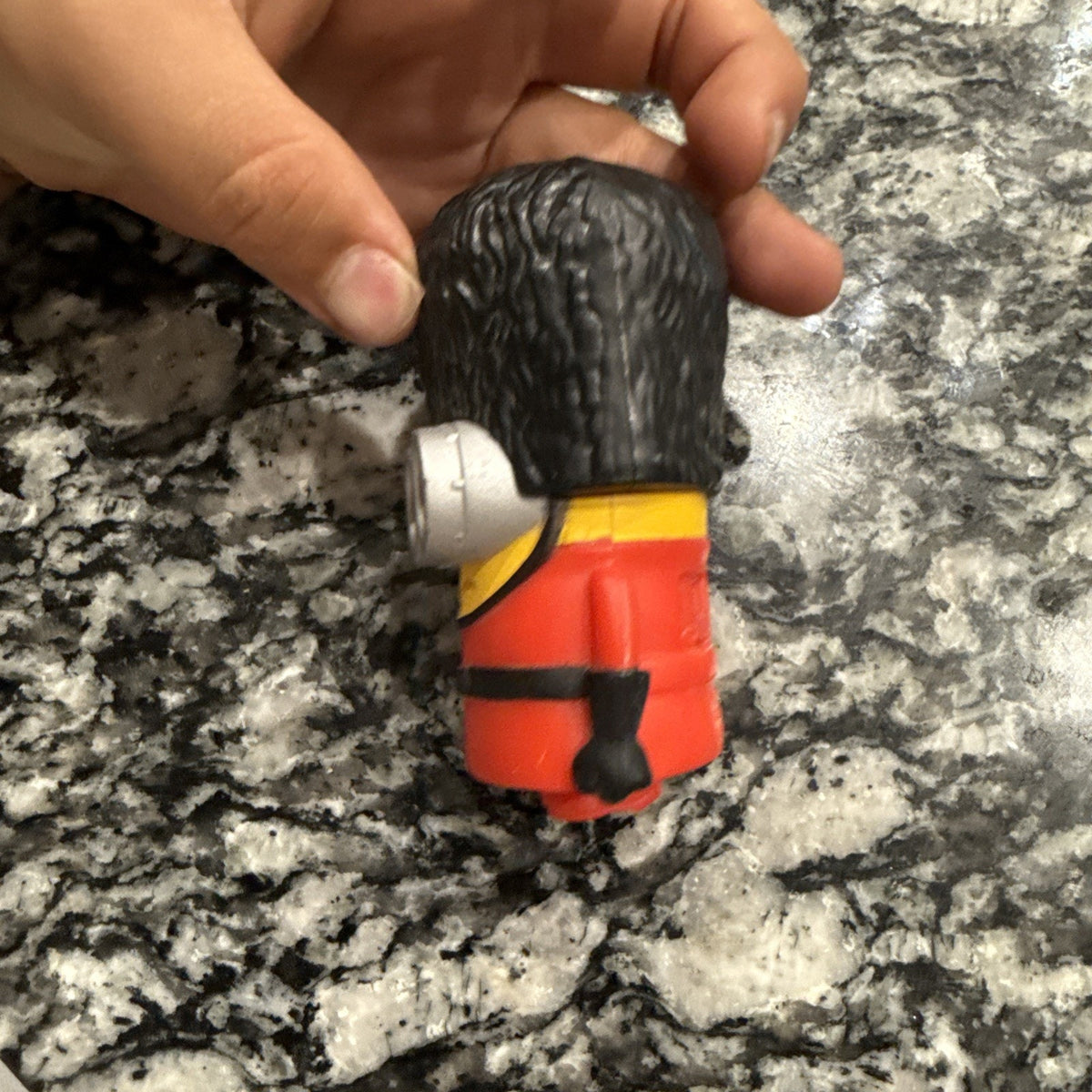 2015 Minions Guard Minion McDonald's Happy Meal Toy Laughing Sounds Non-working