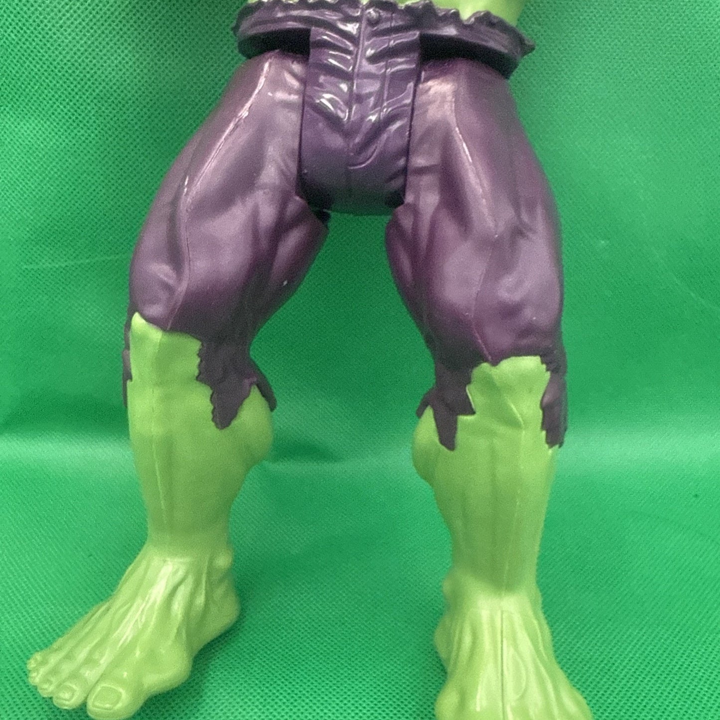 2013 Hasbro Marvel 12" Action Figure - Incredible Hulk