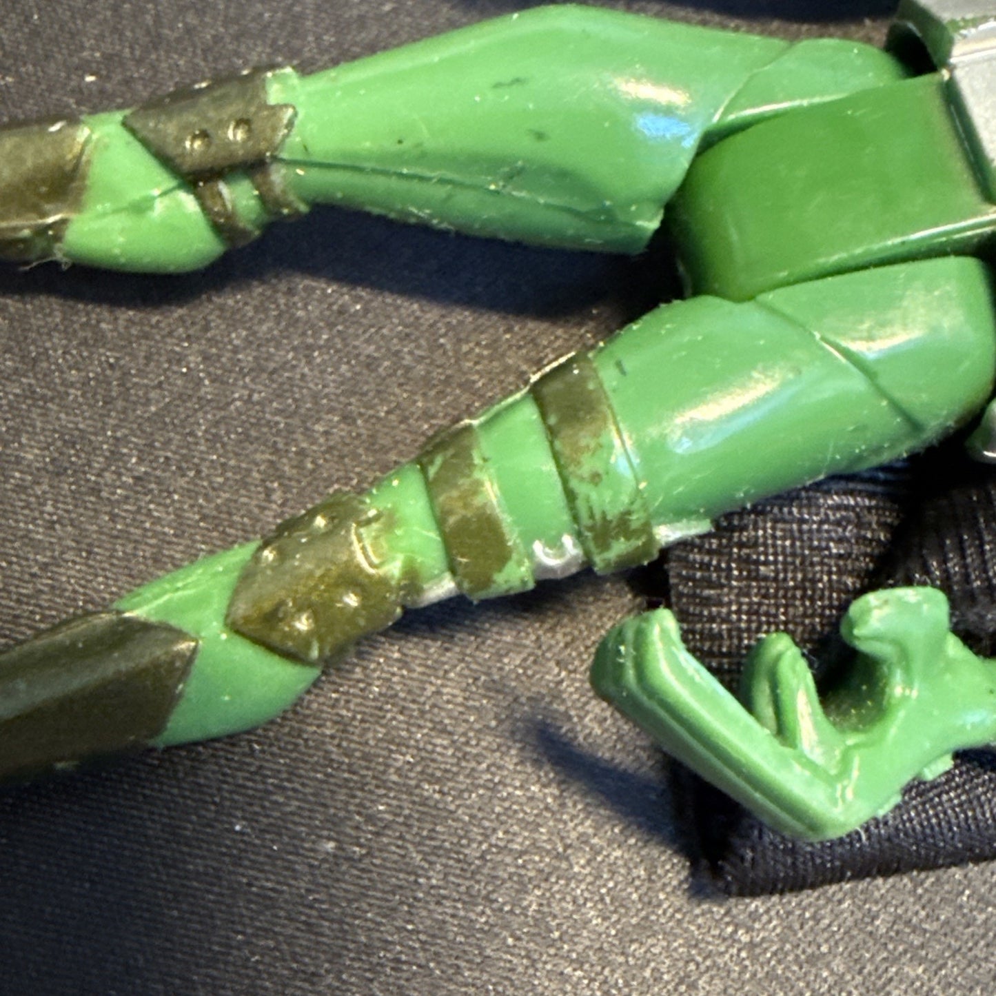 1998 DC Comics Green Batman 5" Figure w/ attached cloth CAPE !!!