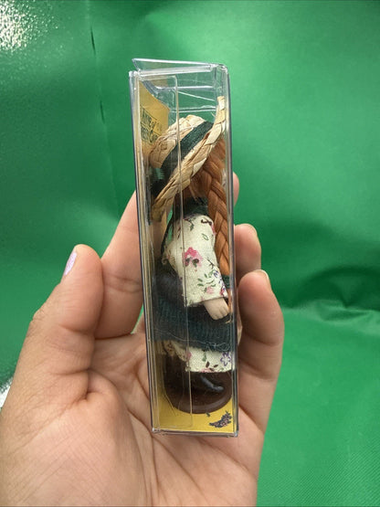 Anne of Green Gables Doll Figurine Ornament Collectable 3” W/Stand And Box - toyscardscomics