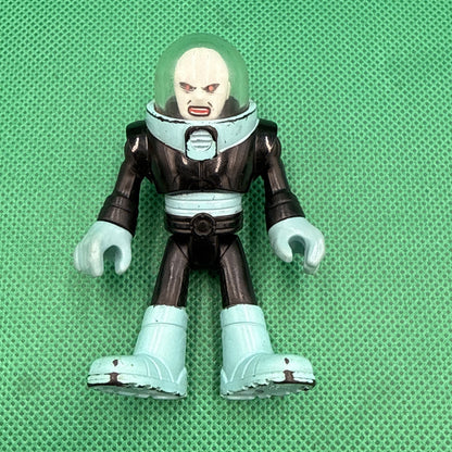 Fisher-Price Imaginext DC Super Friends Mr Freeze With Helmet Action figure (153