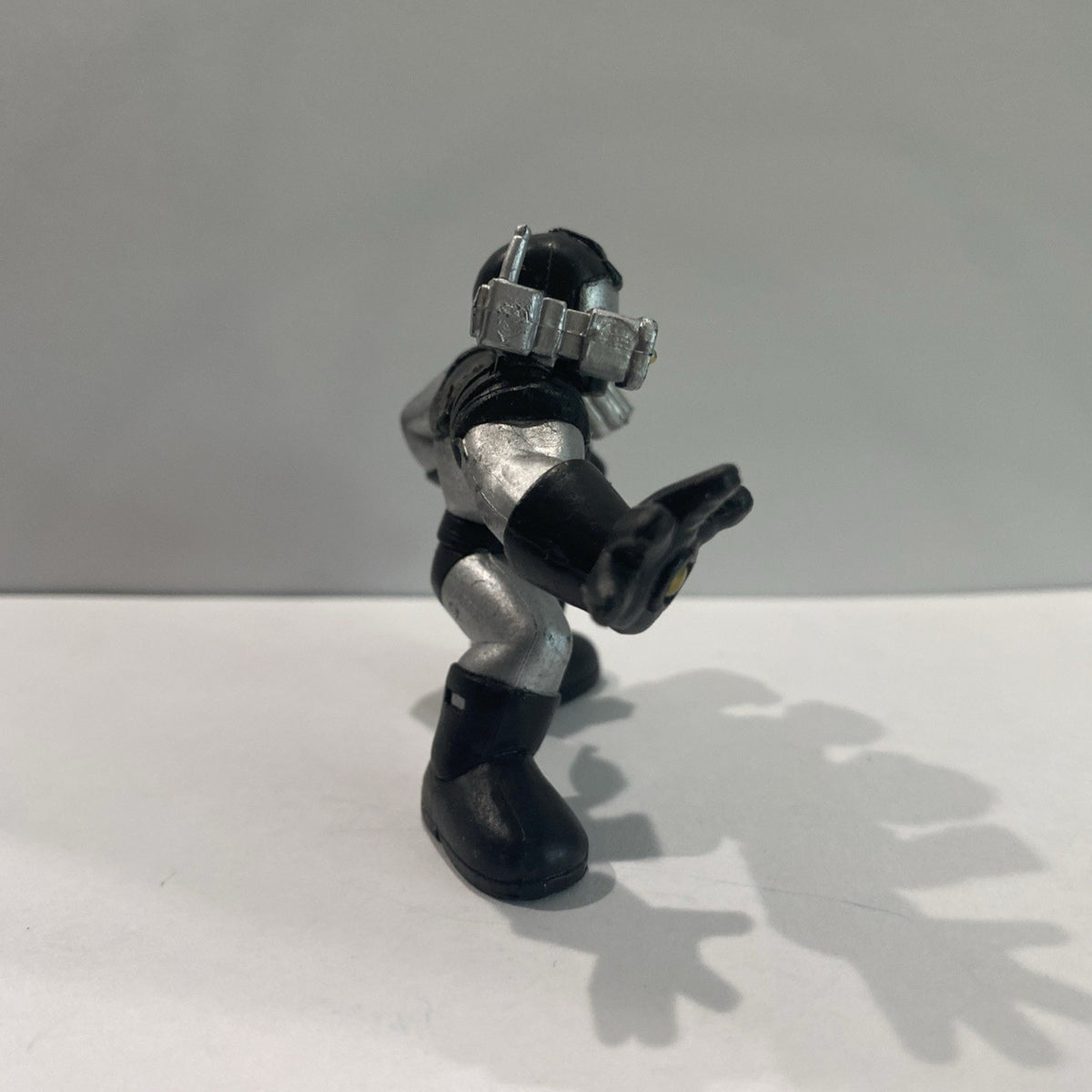 Hasbro 2008 Marvel Super Hero Squad 2” War Machine Figure