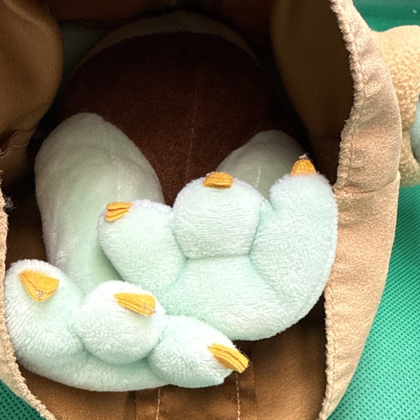 baby yoda stuffy No Tag