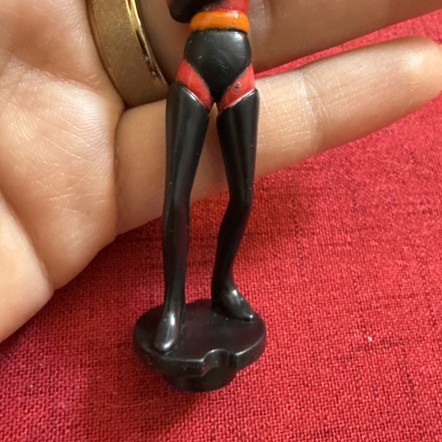 Disney Pixar Incredibles Violet Parr 3" Figure