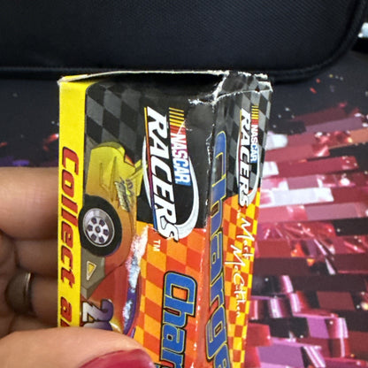 NASCAR Racers Mark McCutchen #204 CHARGER 2001 Wendy’s Toy Car KidsMeal With Box