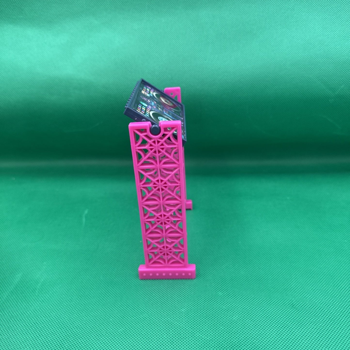 Monster High G3 Monster Fest Food Truck Draculaura DJ Table Mattel