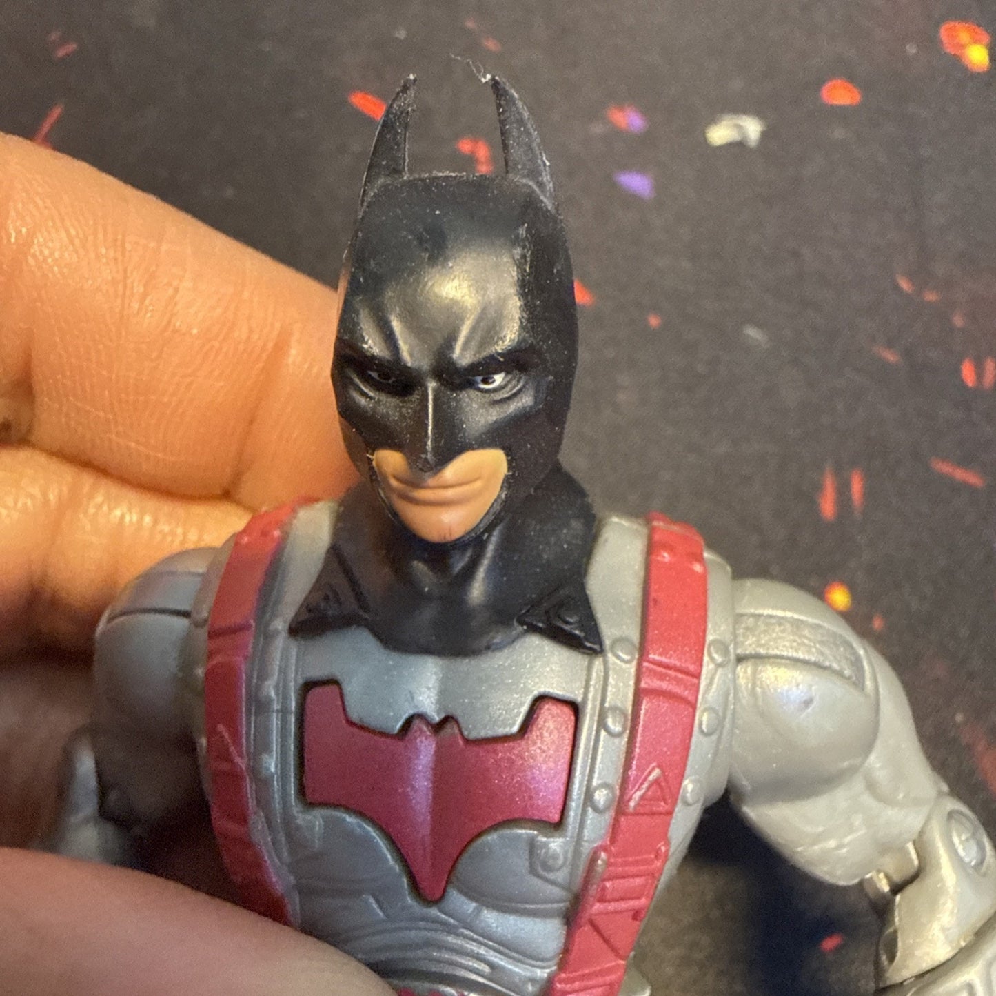 Mattel DC Comics Batman Begins Battle Cape Batman 5.5" Action Figure 2005