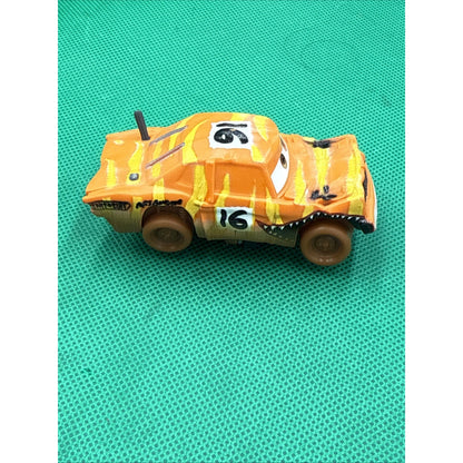 Disney Pixar Cars 3 Pushover #16 Thunder Hollow Demo Derby 1:55 Diecast.