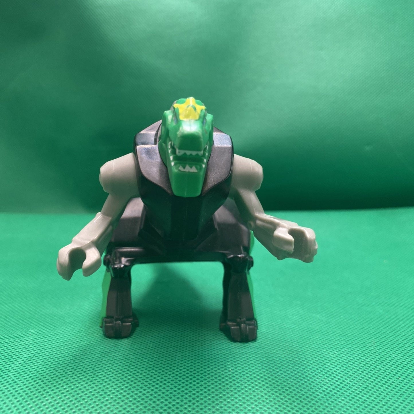 Transformers 7 Grimlock Figure Green 2016 McDonalds Dinosaur Dino