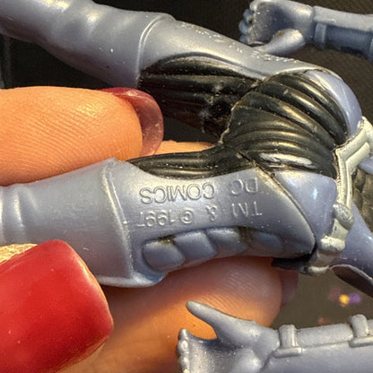 1997 Batman & Robin DC Comics Batgirl Battle Blade Kenner 5" Vintage Figure