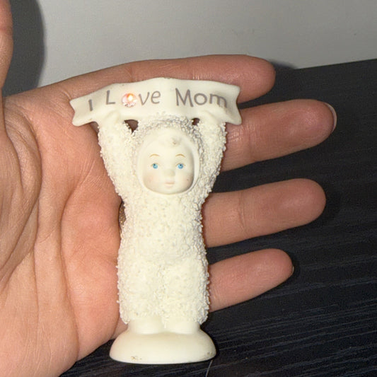 Snowbabies Department 56 “ I Love Mom” Figurine 3.25 In Tall , No Box 2002