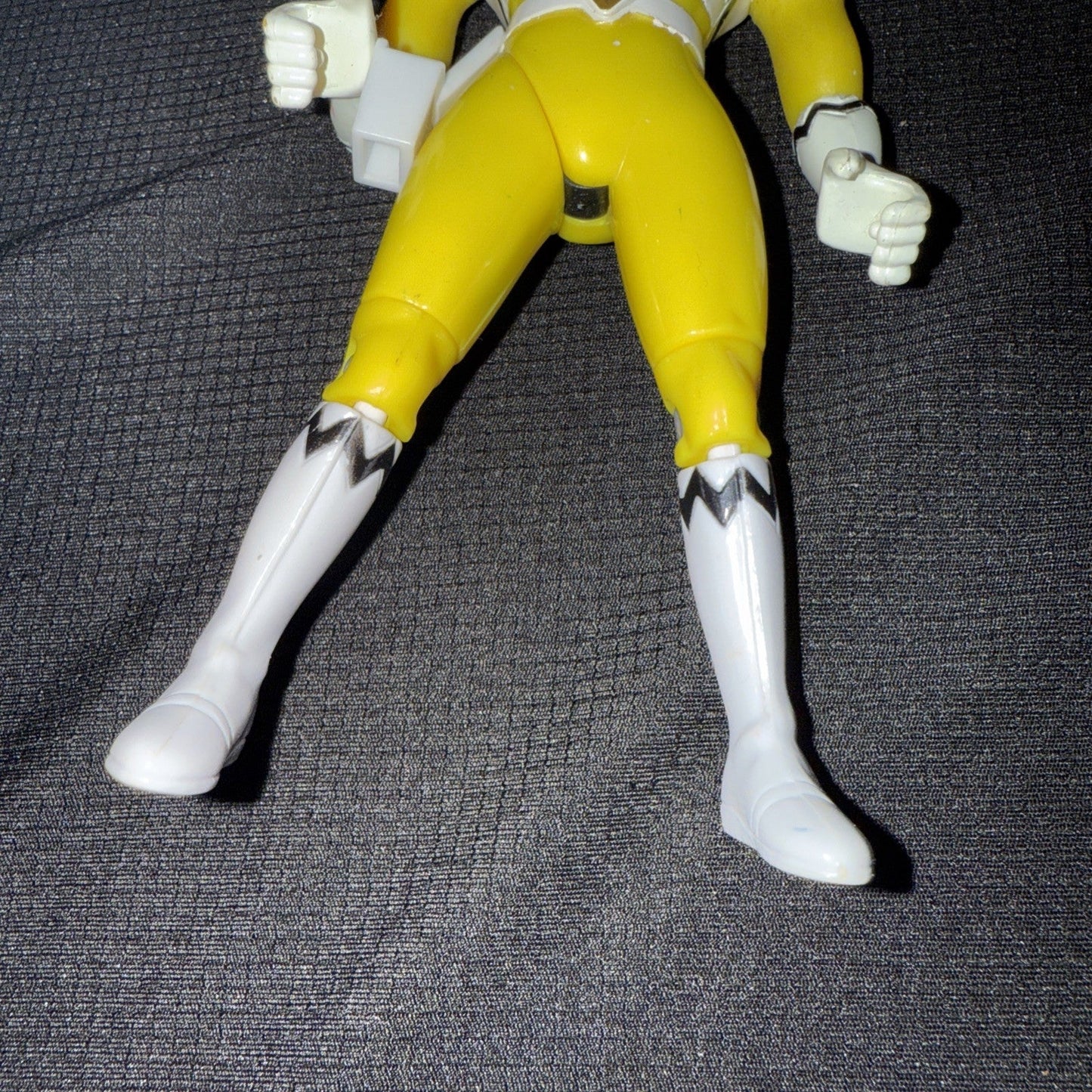 Bandai 1998 Power Rangers Lost Galaxy Yellow Blasting Ranger Jet Jammer Figure - toyscardscomics