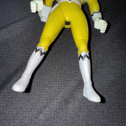 Bandai 1998 Power Rangers Lost Galaxy Yellow Blasting Ranger Jet Jammer Figure - toyscardscomics