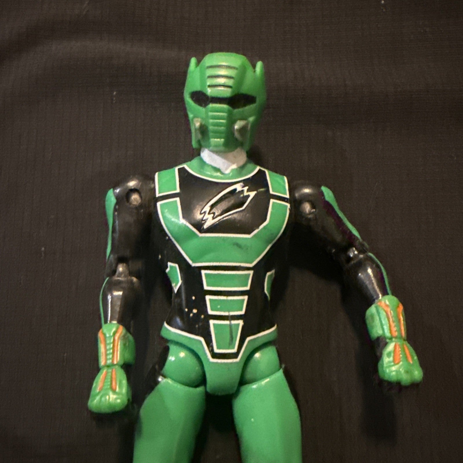 Bandai 2007 Power Rangers Jungle Fury Elephant Ranger (green) 6" Action Figure - toyscardscomics