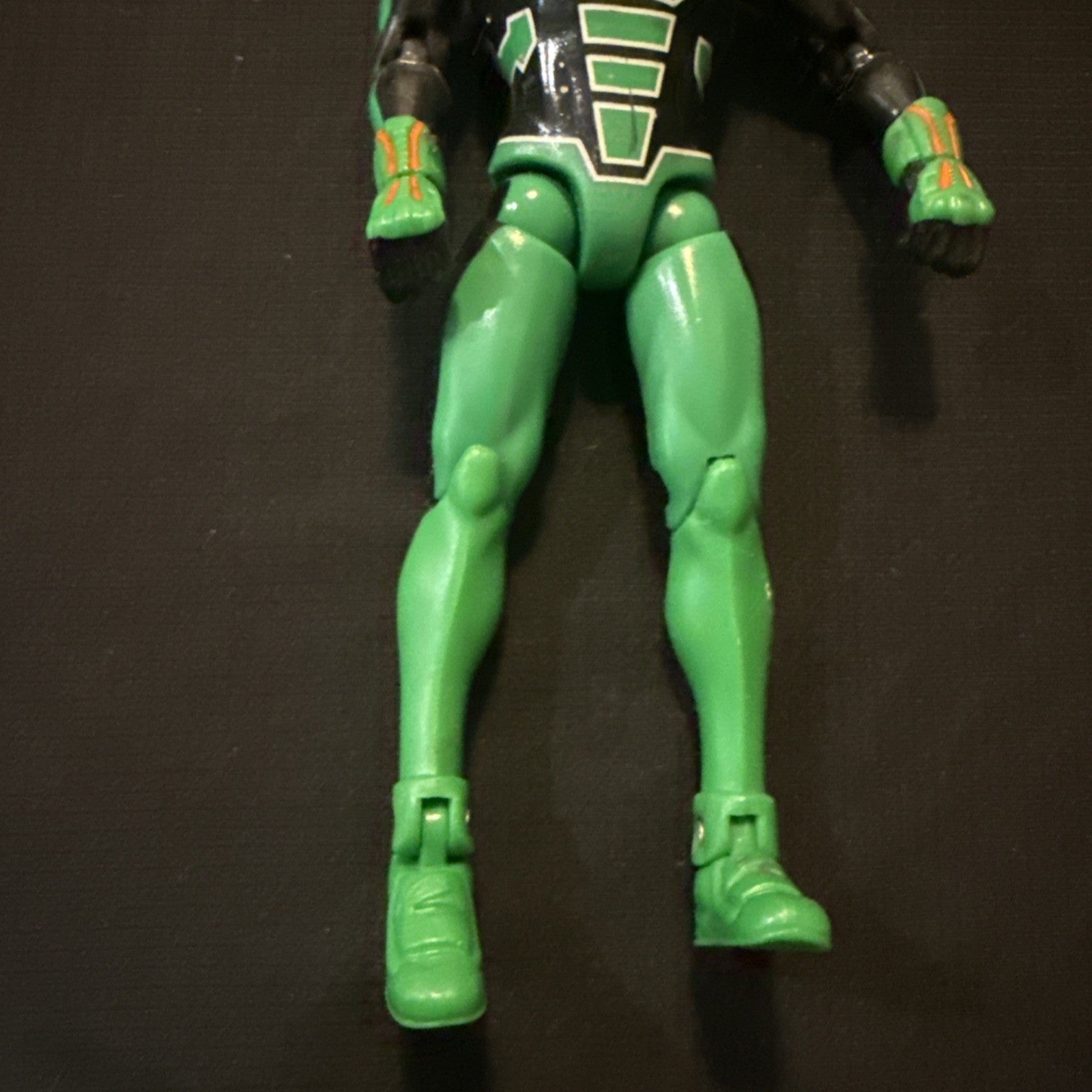 Bandai 2007 Power Rangers Jungle Fury Elephant Ranger (green) 6" Action Figure - toyscardscomics