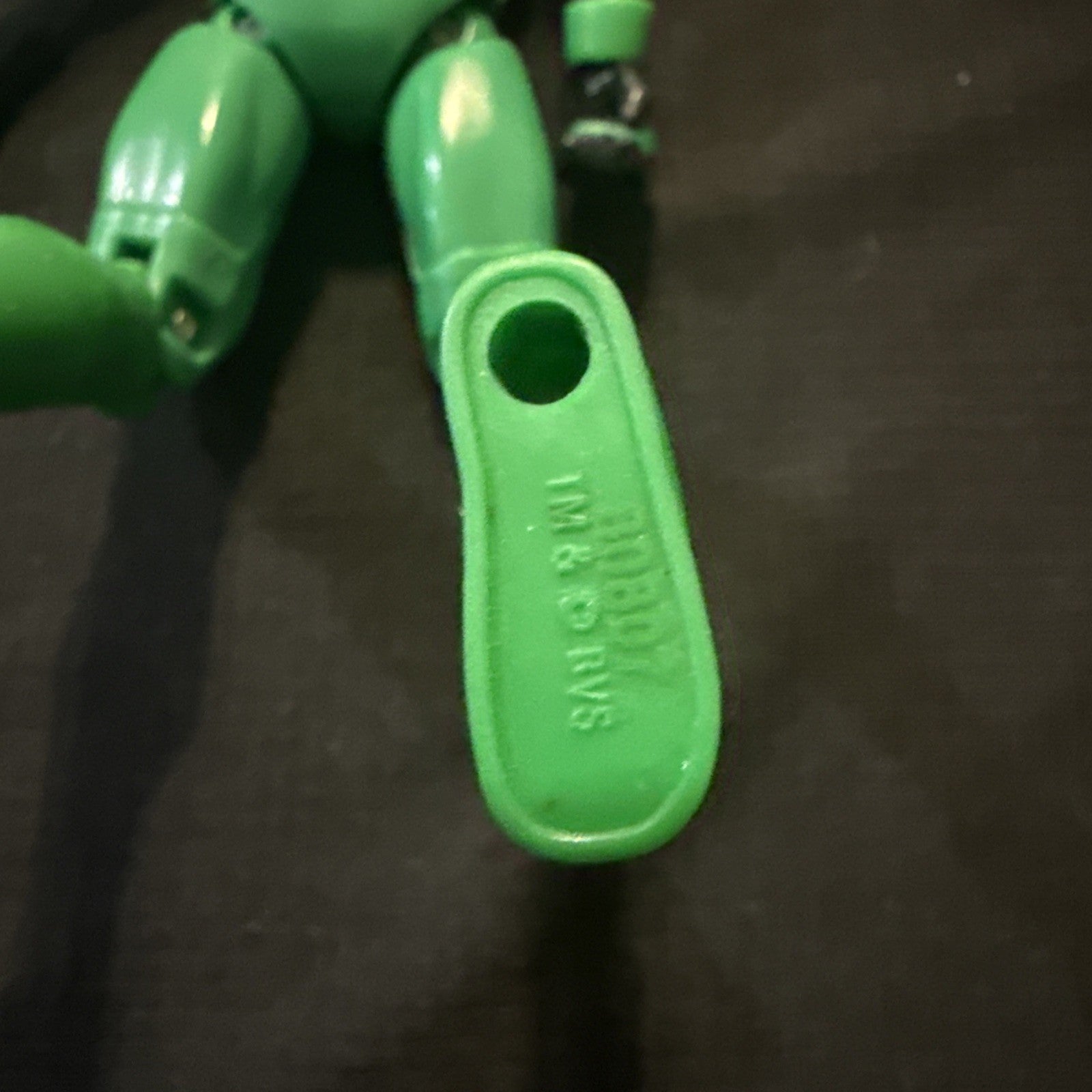 Bandai 2007 Power Rangers Jungle Fury Elephant Ranger (green) 6" Action Figure - toyscardscomics