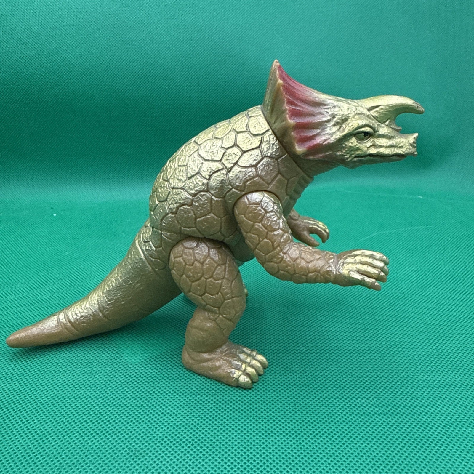 Bandai kaiju Ultra Monster Series 1991 No46 Agira US STOCK - toyscardscomics