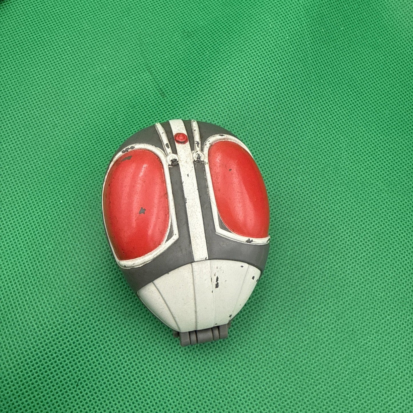 Bandai Kamen Masked Rider Flip Open Belt Buckle Belt Clip 1996 Vintage Saban - toyscardscomics