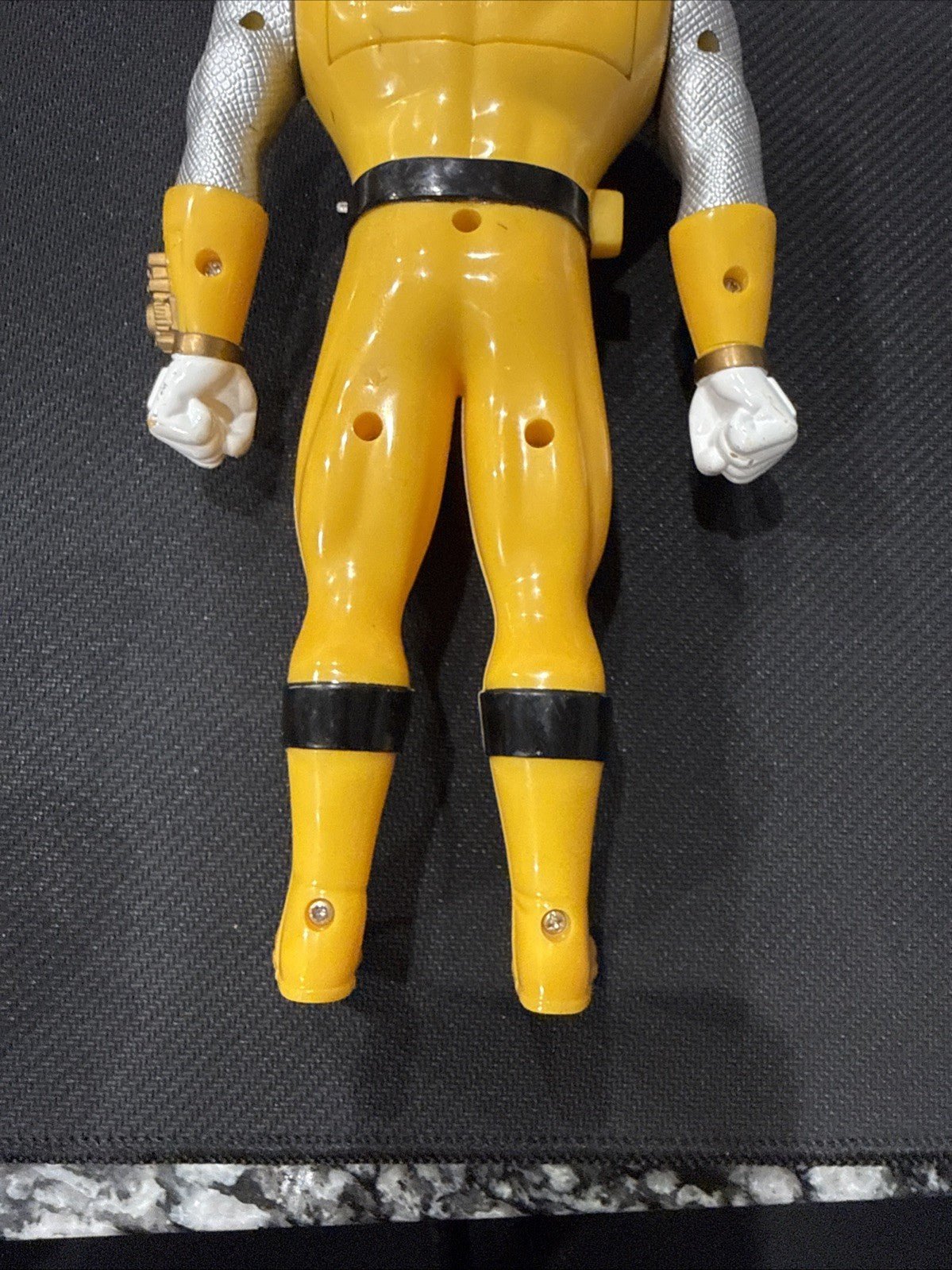 Bandai Power Rangers Dino Thunder Yellow Action Figure *Does Not Talk* [A5] - toyscardscomics