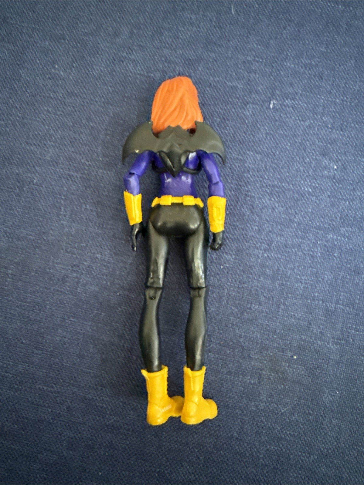 BATGIRL DC SUPER HERO GIRL 6” ACTION FIGURE PLASTIC TOY 2015 - toyscardscomics