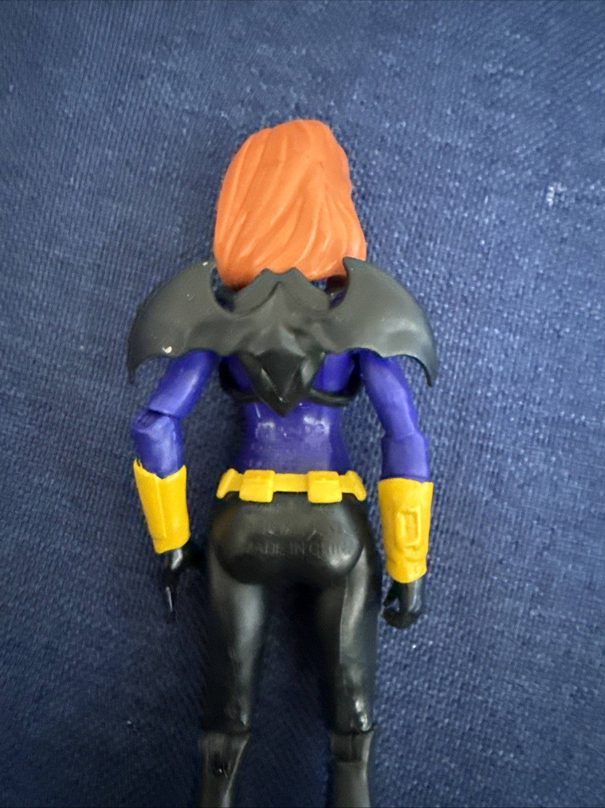 BATGIRL DC SUPER HERO GIRL 6” ACTION FIGURE PLASTIC TOY 2015 - toyscardscomics