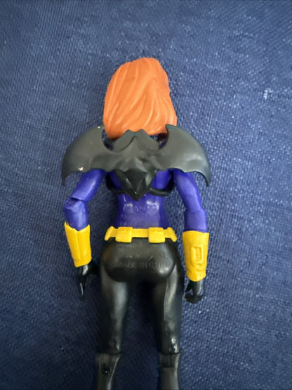 BATGIRL DC SUPER HERO GIRL 6” ACTION FIGURE PLASTIC TOY 2015 - toyscardscomics