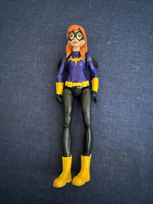 BATGIRL DC SUPER HERO GIRL 6” ACTION FIGURE PLASTIC TOY 2015 - toyscardscomics