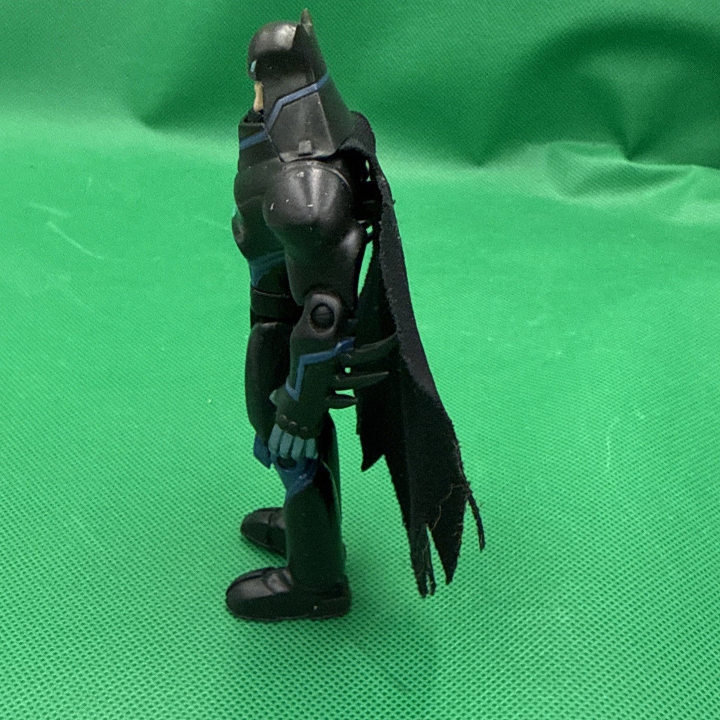 batman action figure - toyscardscomics