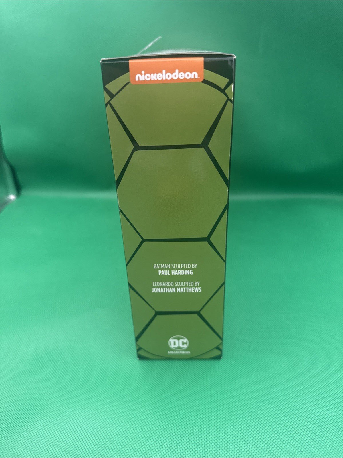 Batman vs Teenage Mutant Ninja Turtles Batman & Leonardo GameStop Exclusive - toyscardscomics