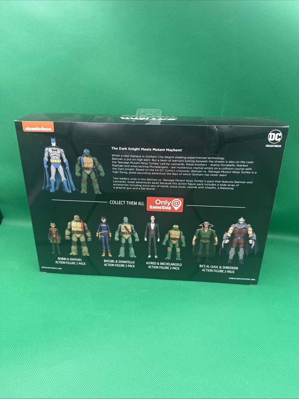 Batman vs Teenage Mutant Ninja Turtles Batman & Leonardo GameStop Exclusive - toyscardscomics