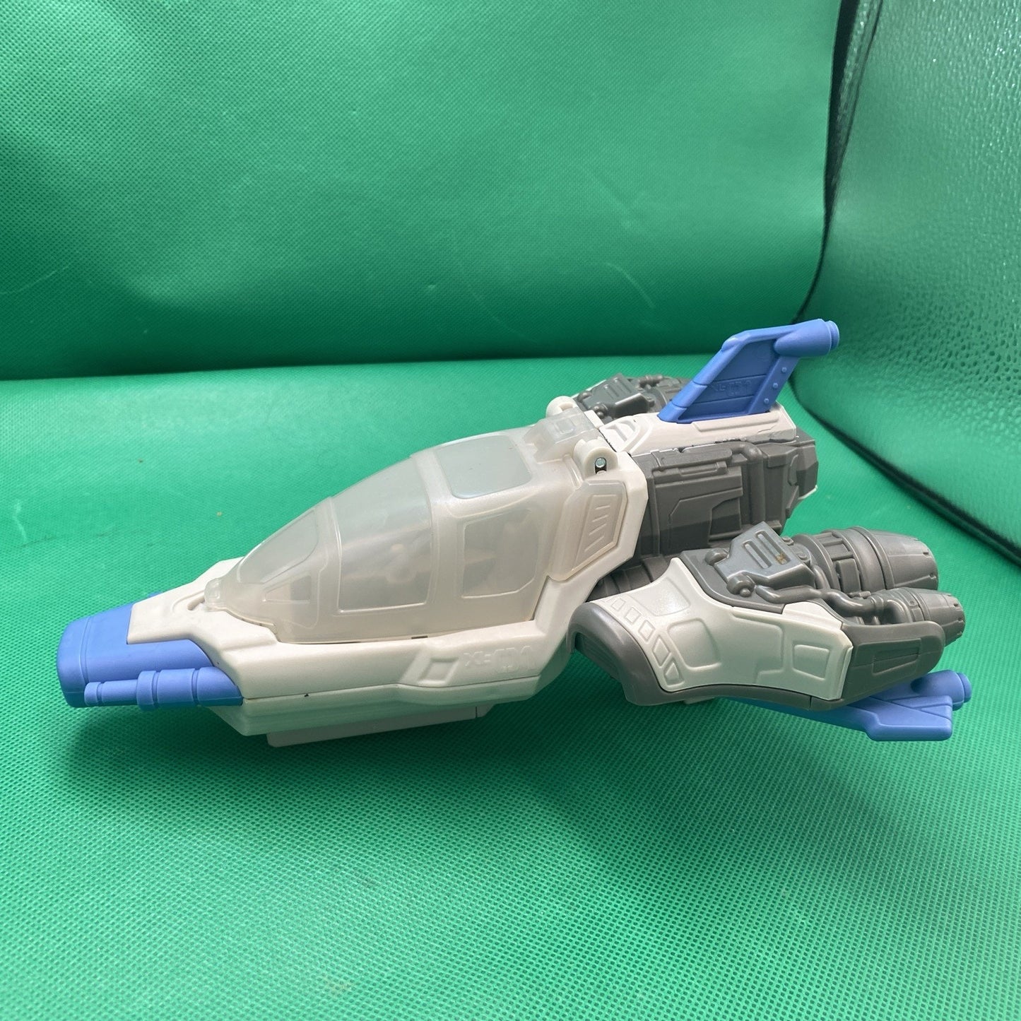 Imaginext Disney Lightyear Hyperspeed Explorer XL-01 Spaceship Buzz Figure