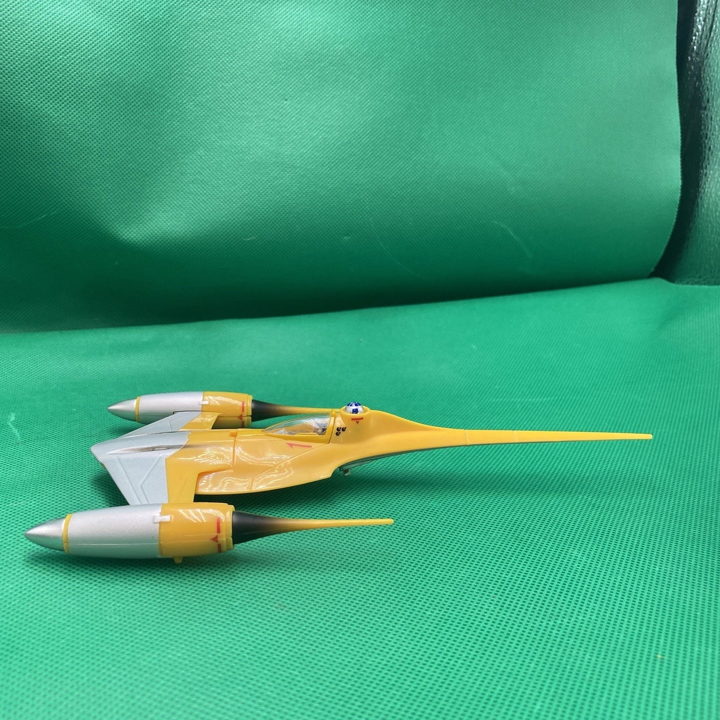 Star Wars Episode 1 Naboo Starfighter N-1 Hasbro 1998 Book Of Fett Mandalorian