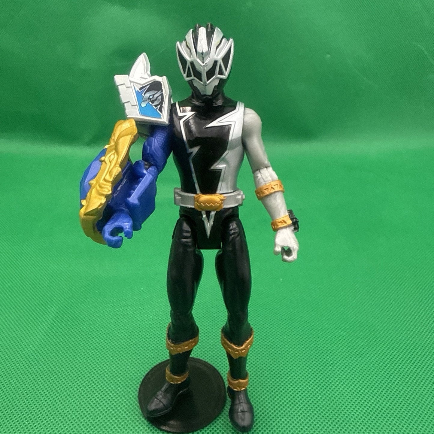 Power Rangers Dino Fury Black Ranger Figure With Shield Sleeve F4497 Javi Garcia