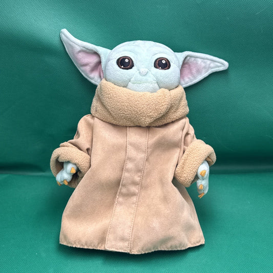 baby yoda stuffy No Tag