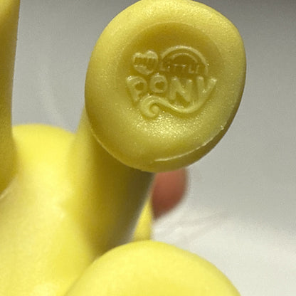 My Little Pony G4 Apple Bloom 2 1/2” Brushable Figure
