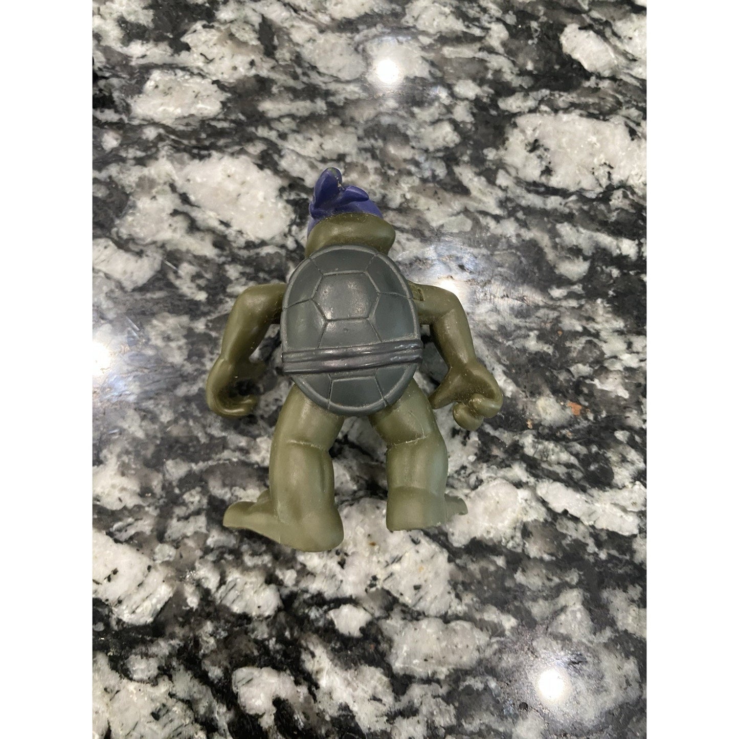 Teenage Mutant Ninja Turtle TMNT MIRAGE STUDIOS PLAYMATES TOYS 2004 Donatello