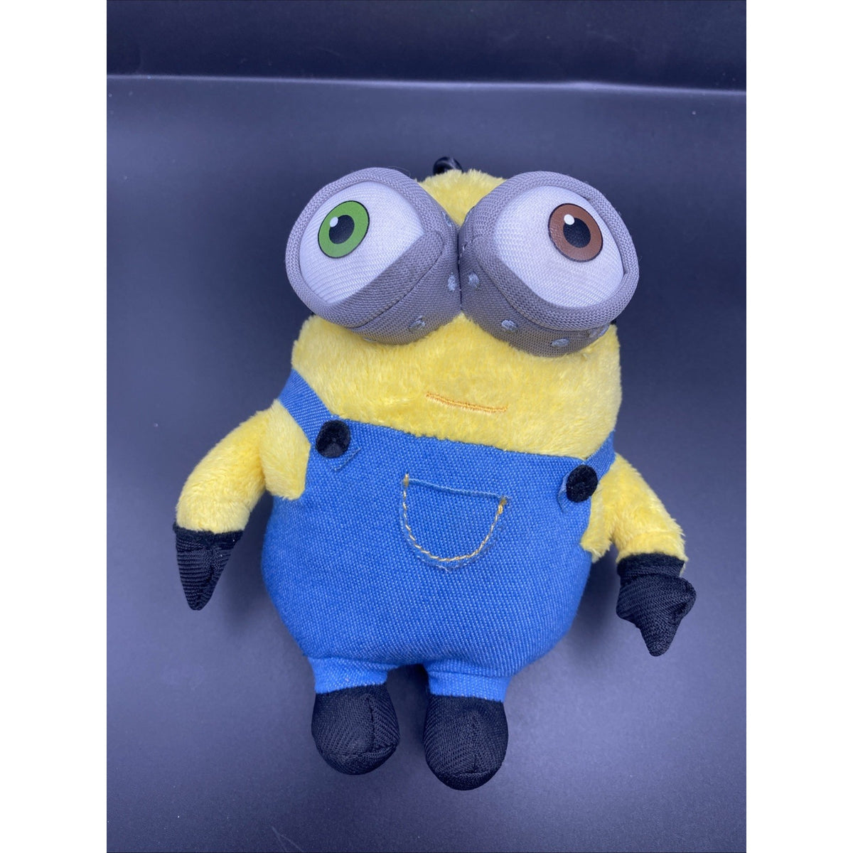 Minion Despicable Me Plush Stuffed Animal Keychain - Yellow Blue Gray Black