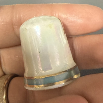 Las Vegas Nevada Iridescent Porcelain Collectible Souvenir Thimble