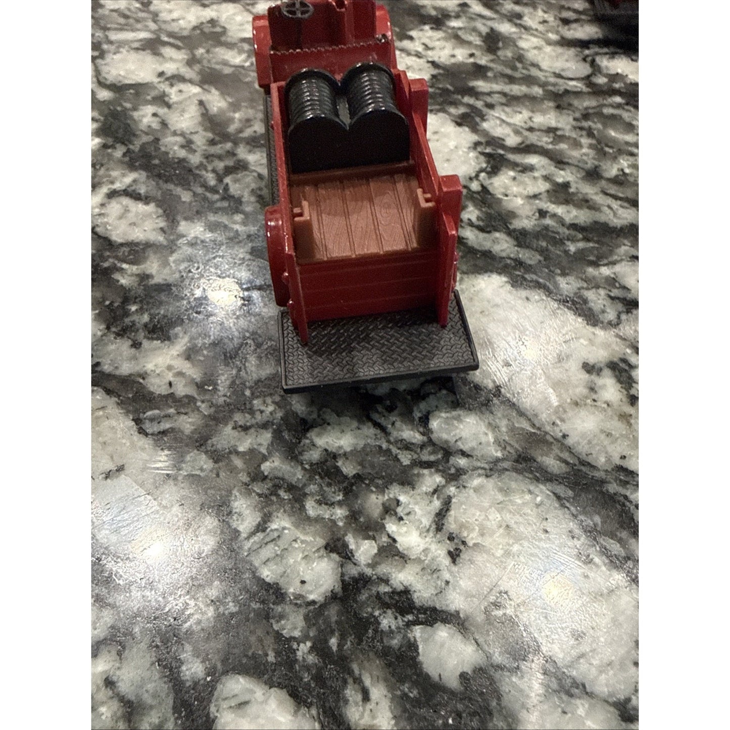 Red 1919 Pirsch Model Die-cast Fire Truck 1:64 Scale 1999 Readers Digest