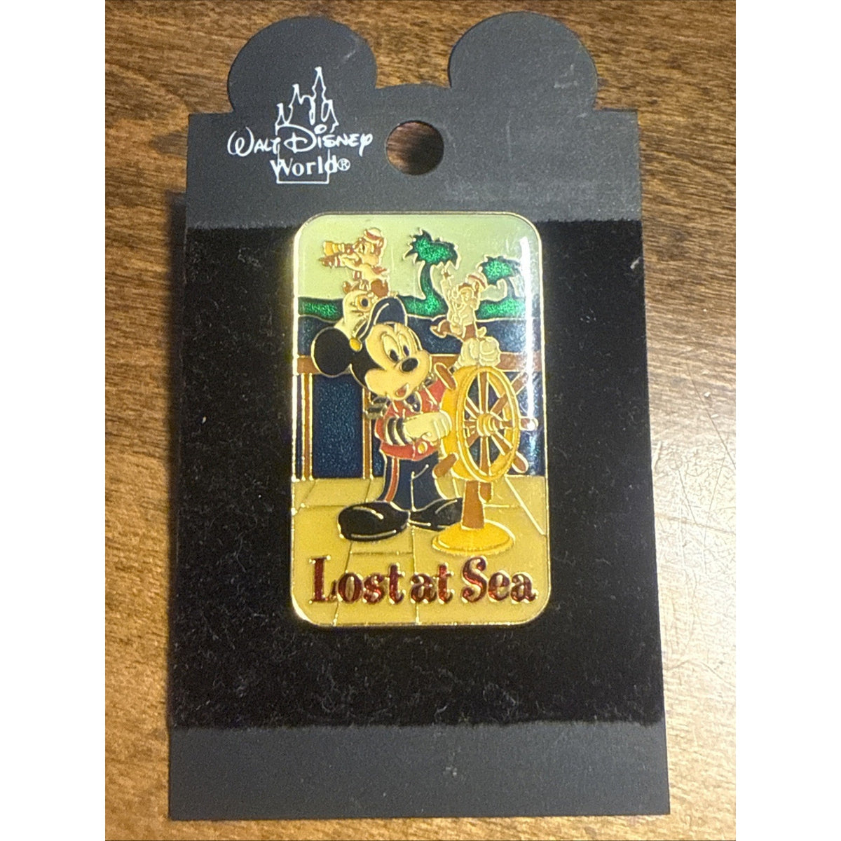 Disney DCL Mickey Mouse Chip and Dale Lost At Sea Pin 2002 Magic & Wonder
