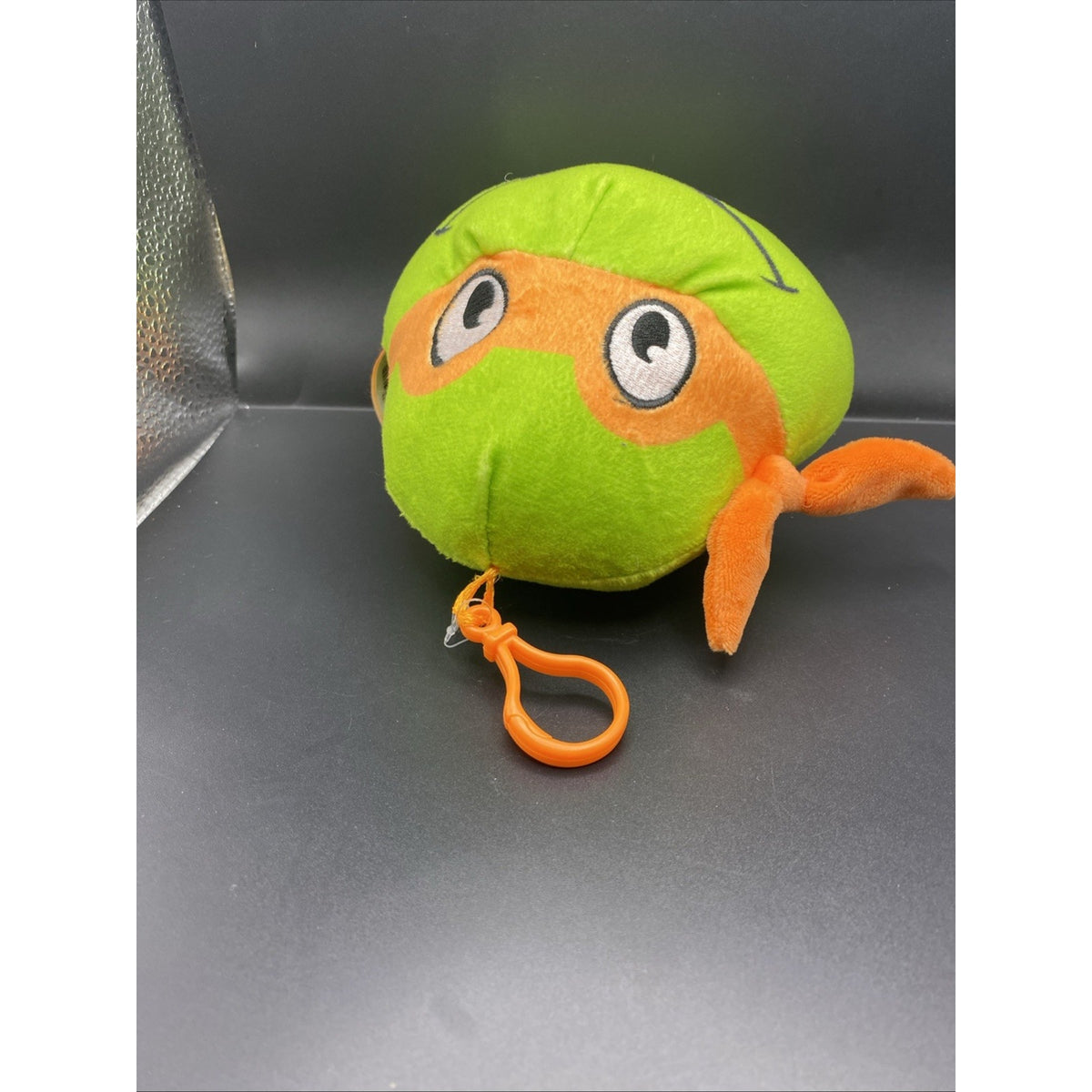 Nickelodeon Teenage Mutant Ninja Turtles Michelangelo Plush With Clip 5.5"