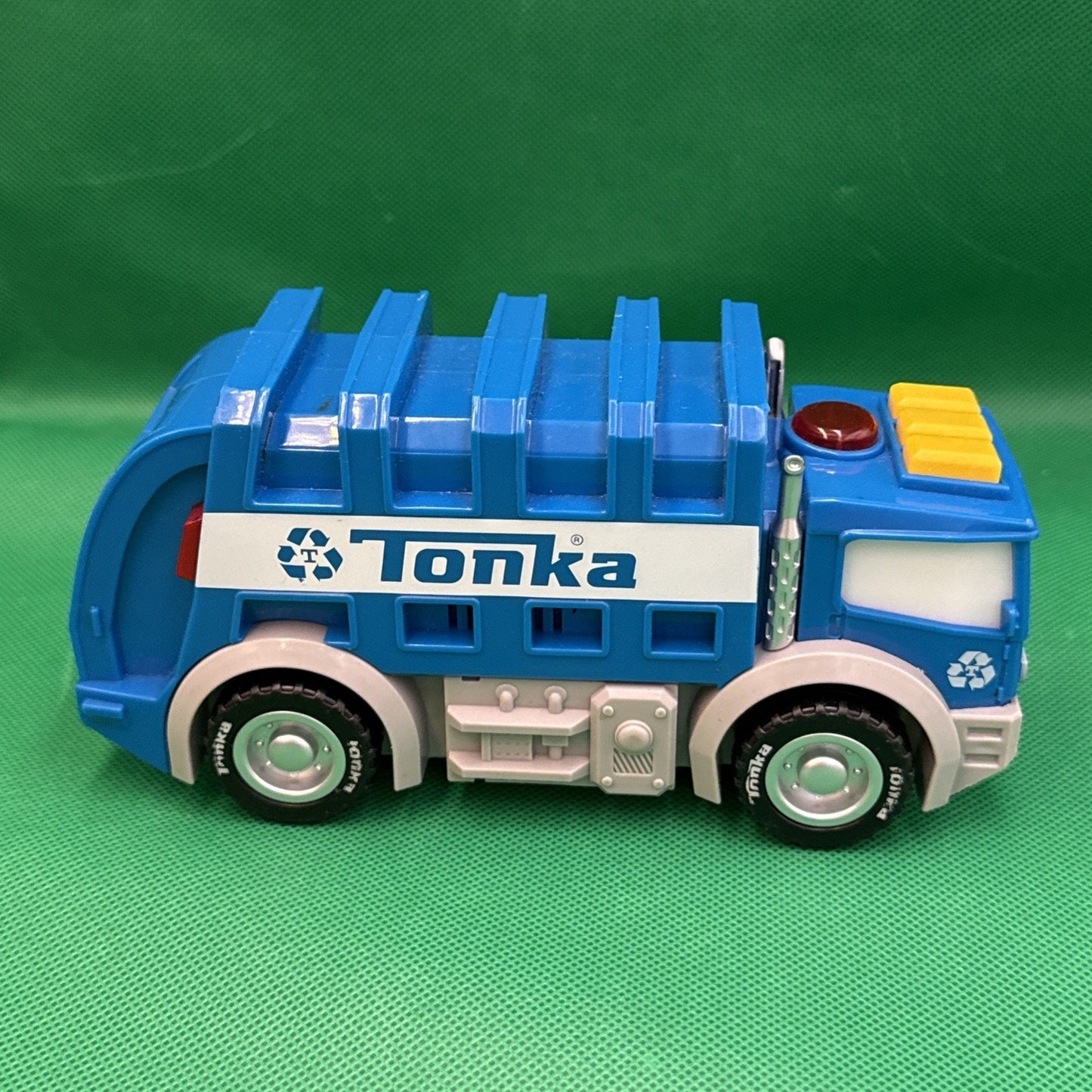 Tonka Toy Truck Blue Recycle Garbage