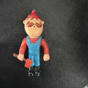 kenner s lil loggers Figure Worker with Axe ©CPG82HK Looks Like Yukon